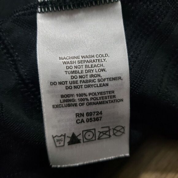 Mountain Hardwear Women's‎ M Medium Athletic Dress Lightweight Lined Quick Dry - Picture 6 of 14